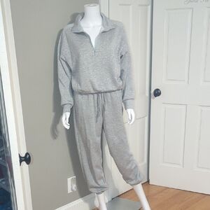Gray Zip-Up Sweatsuit